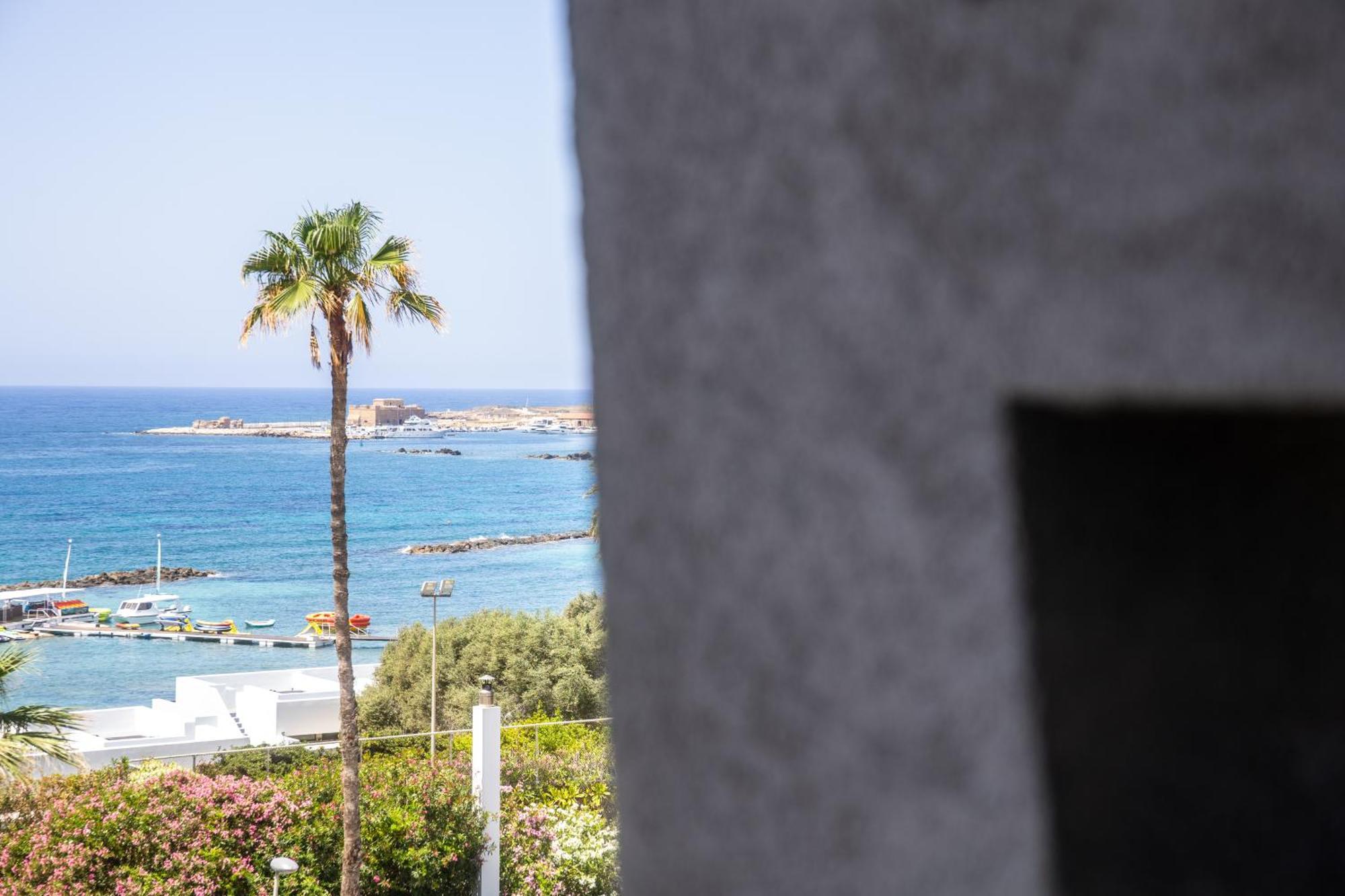 Waterside Sea View Hotel apartamentowy